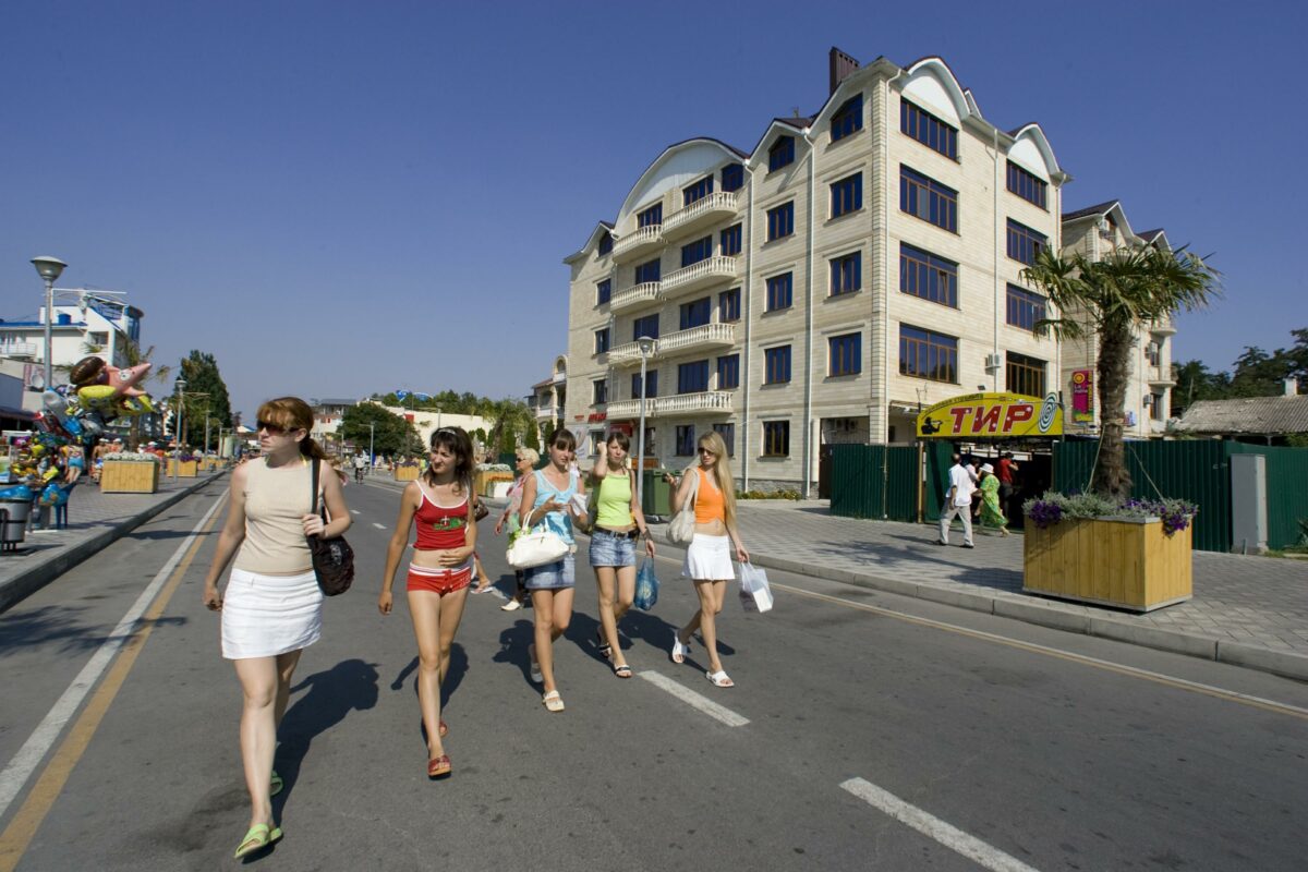 Тариф «все выключено». Туристы элитного отеля в Анапе устроили бунт из-за испорченного отдыха