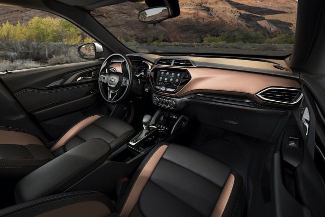 Ушел чтобы вернуться: Обновлённый Chevrolet Trailblazer вернулся на рынок спустя 10 лет после ухода Ушел чтобы вернуться: Обновлённый Chevrolet Trailblazer вернулся на рынок спустя 10 лет после ухода Автомобили