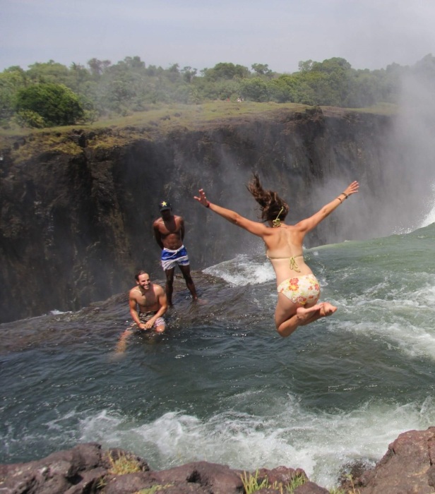  thetravelersbuddy.com.