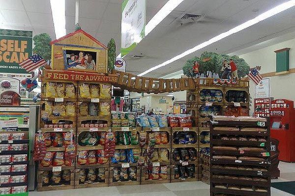 Красивые дисплеи с продуктами продукты, супермаркет