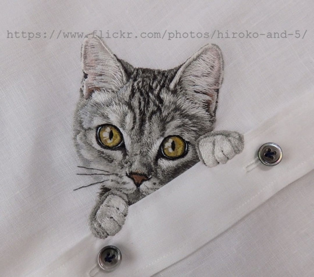 Кошки, выглядывающие из карманов рубашек, в искусных вышивках Хироко Куботы вышивка,мастерство,рукоделие,творчество