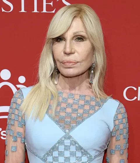 Сара Джессика Паркер, король Карл III, королева Камилла, Анна Винтур и Нина Добрев встретились на приёме в Нью-Йорке Images, Камилла, королева, Джессика, Марта, Добрев, PoolGetty, Меган, Лайонел, супруги, король, посетили, библиотеке, Шарлотта, Винтур, Тилбери, Стюарт, короля, старший, временем