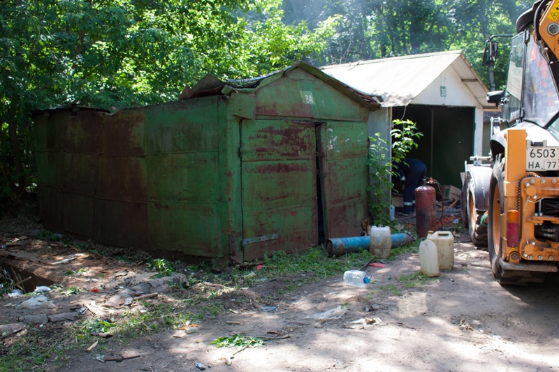 Фото гаража старого