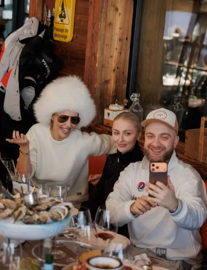 Директор по маркетингу Rendez-Vous Алина Миева, по слухам, выходит замуж за основателя сети магазинов Симона Бахчиняна поездки, Миева, компании, может, время, Алина, Бахчиняна, Собчак, Алины, поездку, отметить, Рандеву, МиеваФото, Миевой, МиеваАлина, RendezVous, блогеров, звёзд, Куршевель, организованной