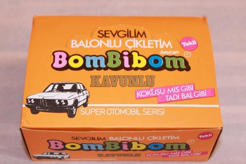 Вкладыши Bombibom: артефакт из 90-х... Их собирали все Вкладыши Bombibom: артефакт из 90-х... Их собирали все