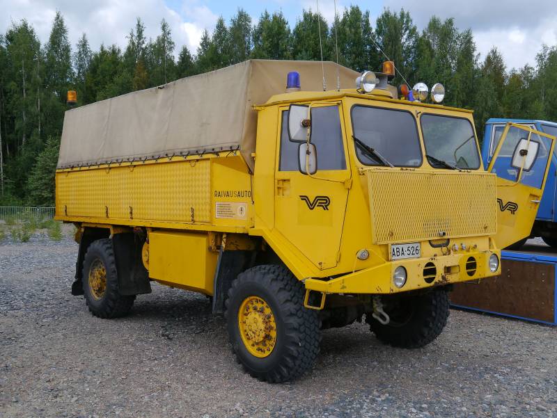 Сделано в Финляндии: Sisu собирается на войну Сделано в Финляндии: Sisu собирается на войну оружие