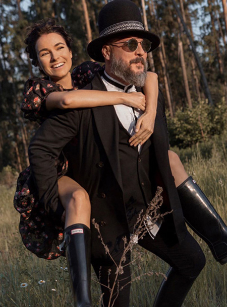 Это официально: Ирена Понарошку подала на развод с мужем после 10 лет брака Это официально: Ирена Понарошку подала на развод с мужем после 10 лет брака Звезды,Звездные пары