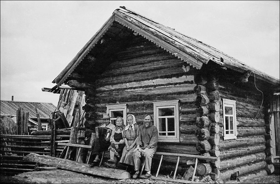 Дома - деревянные, люди - без понтов. Дома - деревянные, люди - без понтов. история