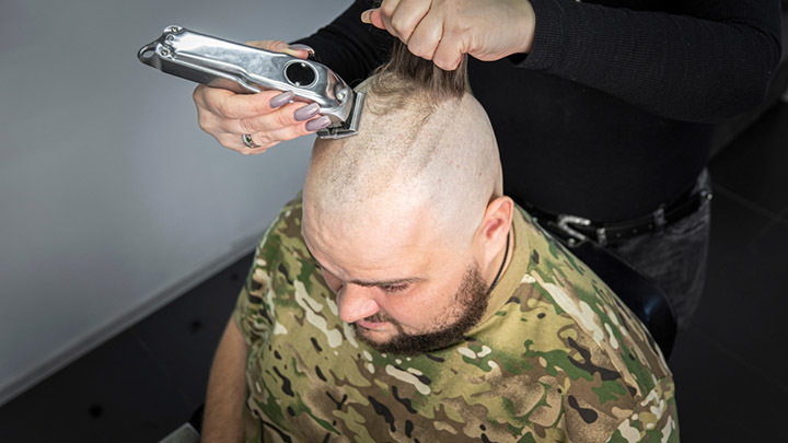 НА ФРОНТ ОТПРАВИЛИ ЛЮДЕЙ "ПЕРВОГО СОРТА": МЕСТЬ БУДЕТ КРОВАВОЙ