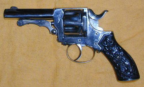 Варнаны против Нагана. И револьверы, и пистолеты Варнаны против Нагана. И револьверы, и пистолеты оружие