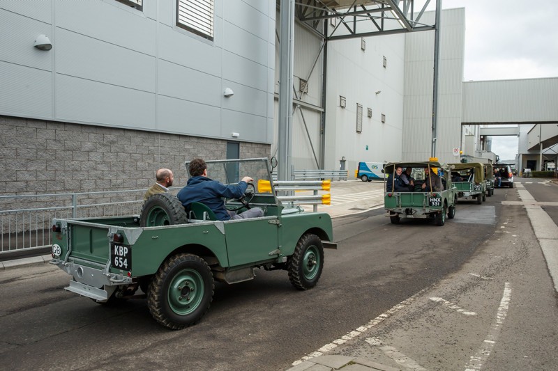 Land Rover свернула производство внедорожника Defender авто, история авто