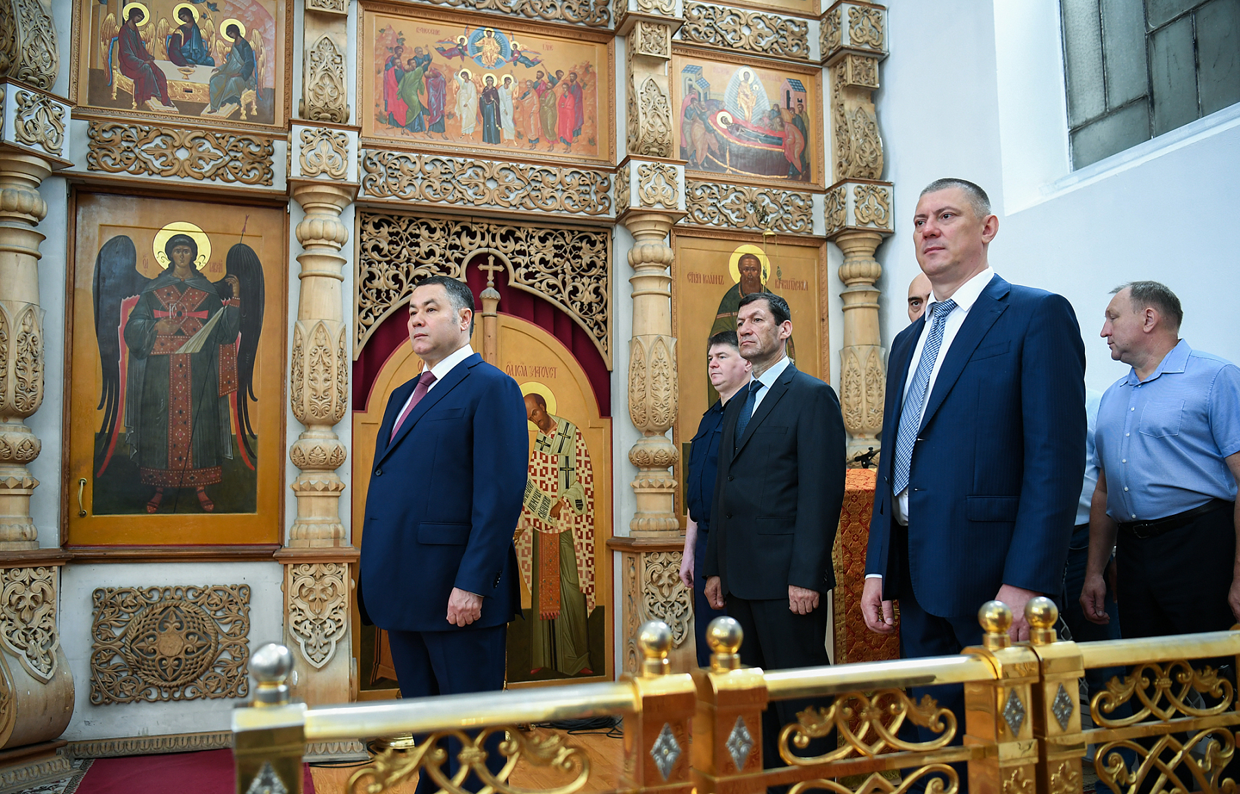 В Твери проходит торжественное перенесение мощей святого благоверного князя Михаила Тверского в Спасо-Преображенский кафедральный собор