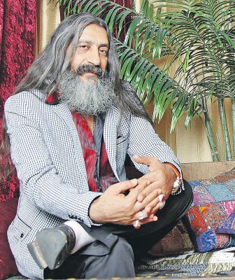 Бензин подорожал, с Америкой не подружились: какие пророчества на 2018 год сбылись