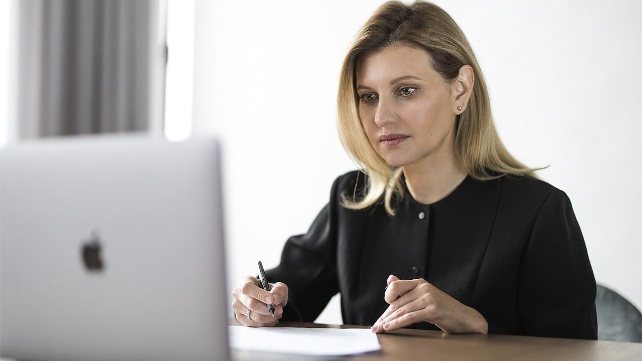 Первая леди Украины ответила на обвинительное письмо сооснователя Pink Floyd Уотерса