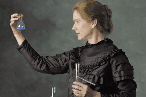 К личным вещам Марии Кюри нельзя прикасаться ещё 1500 лет из-за высочайшей радиации...