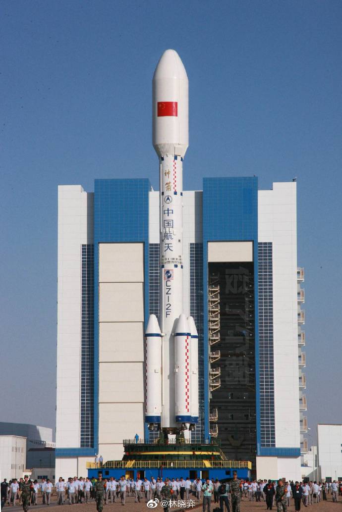 Многоцелевая тайна: первый многоразовый космический корабль Китая ввс