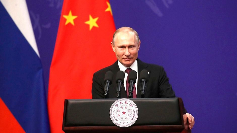 Путин отметил высокий авторитет Си Цзиньпина после его переизбрания генсеком КПК
