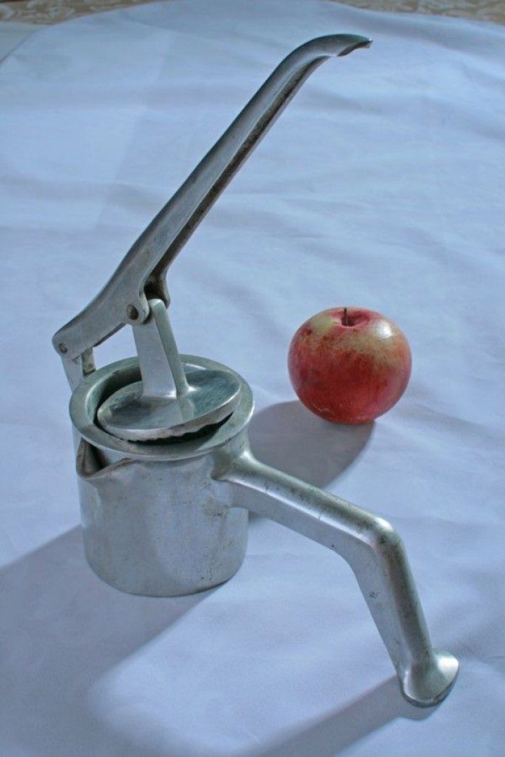 кухонная утварь времен СССР 