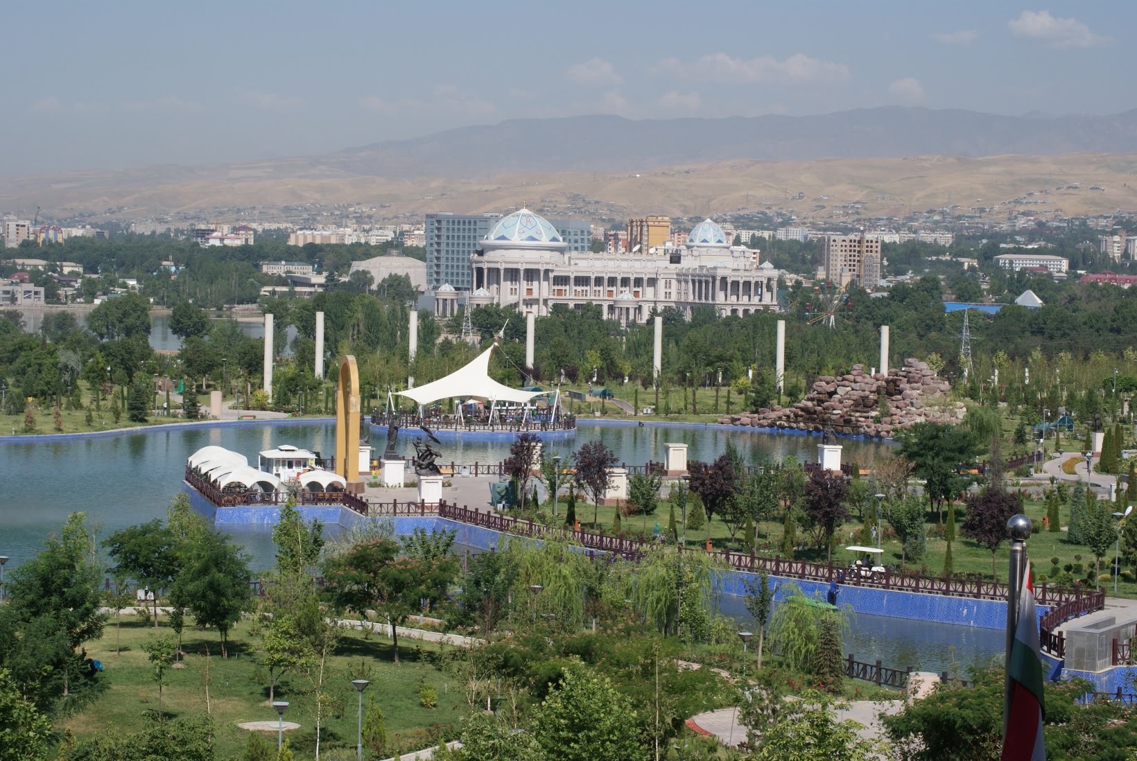 Душанбе е. Душанбе Худжанд Таджикистан. Таджикистан столица Худжанд. Душанбе столица Таджикистана. Таджикистан город Худжанд Душанбе.