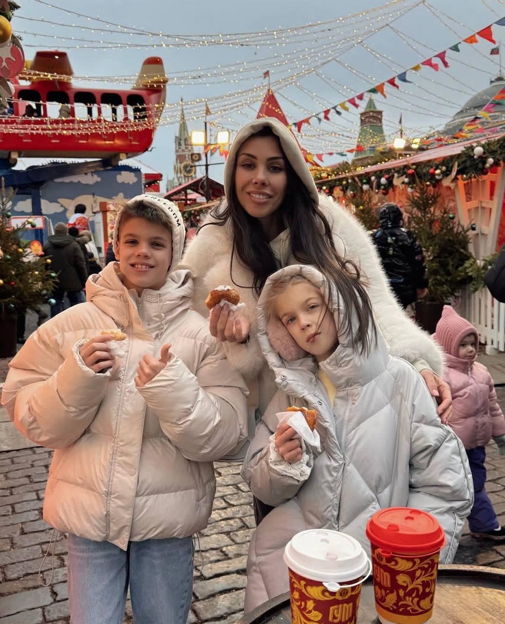 Старшая дочь Михаила Турецкого Наталья станет мамой в третий раз Наталья, Турецкая, Турецкого, хормейстера, аборт, публично, социальных, Наталью, отношений, оказался, Турецкий, решение, только, Михаил, Михаила, отцом, дочери, детьми, пришлось, Лианы