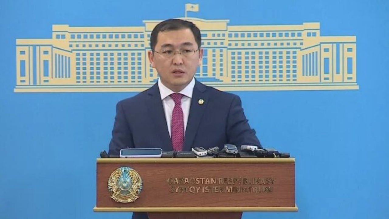 Казахстан узаконивает языковые патрули и строит заставы на границе с Россией геополитика