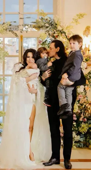 Елена Ильиных и Сергей Полунин с детьми