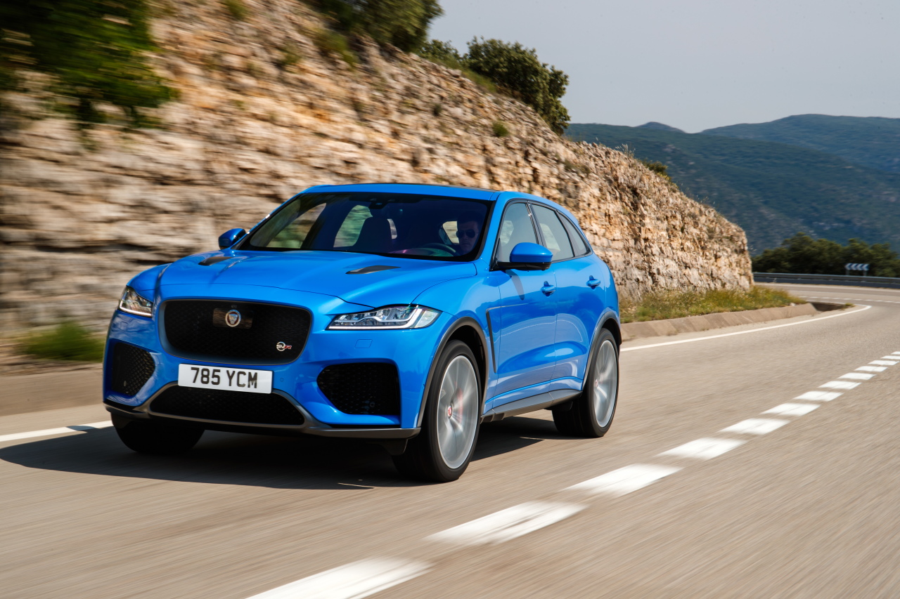 Новые пять фактов о мощном Jaguar F-Pace SVR