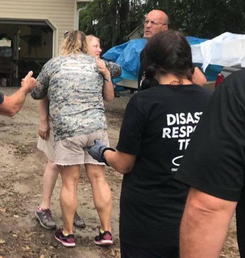 24 прикольные фотографии, на которые придётся взглянуть дважды 24 прикольные фотографии, на которые придётся взглянуть дважды