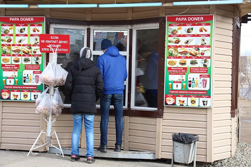 В Павлодарской области появились магазины с бесплатными продуктами