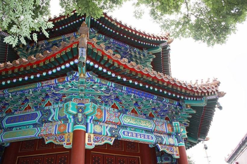 Не для красоты: почему крыши китайских традиционных зданий загнуты вверх