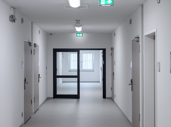 УБЕЙ МЕНЯ КРАСИВО. "ПРЕКРАСНАЯ СКАЗКА" ОКАЗАЛАСЬ РЕАЛЬНЫМ УЖАСОМ геополитика