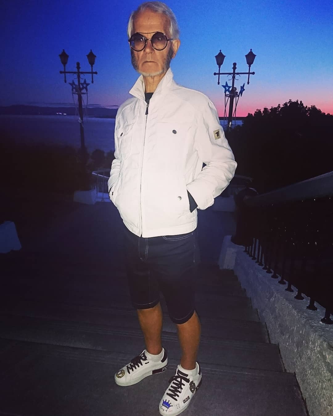 Элегантность и стиль – это про них. Показываем семь дедушек, которые дадут фору молодёжи Элегантность и стиль – это про них. Показываем семь дедушек, которые дадут фору молодёжи