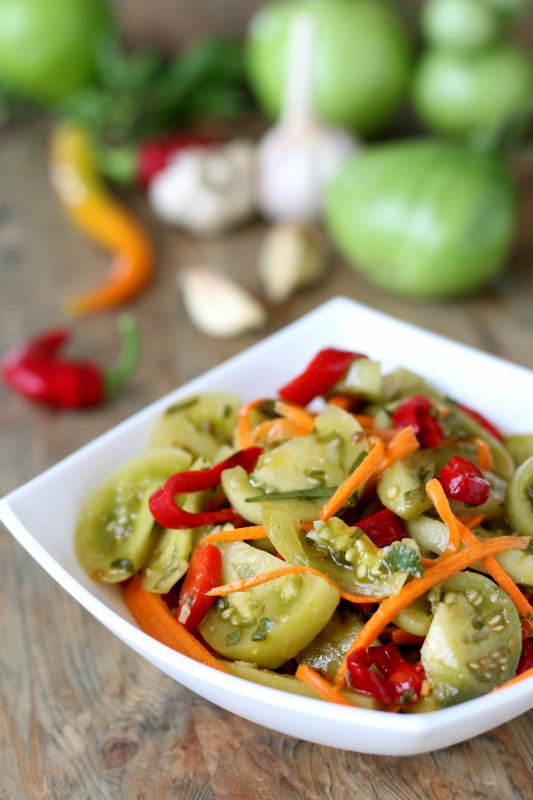 Зелёные помидоры по-корейски