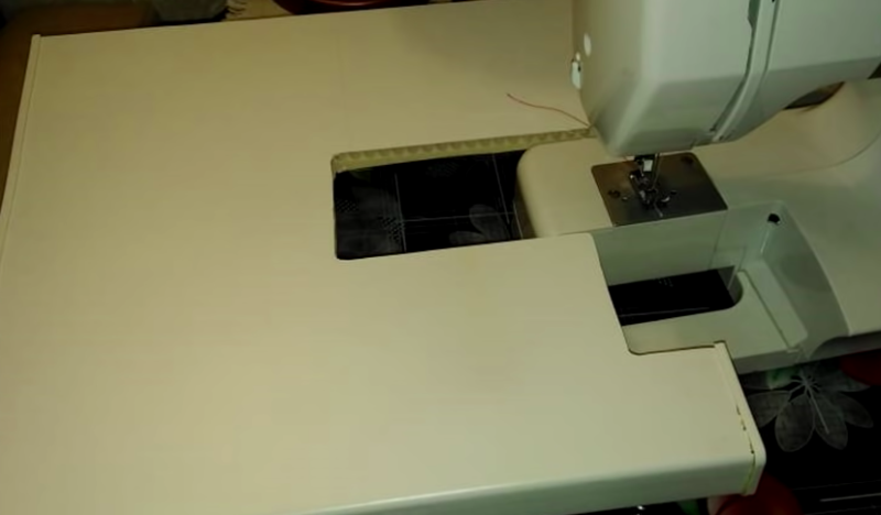 Приставной столик для швейной машинки своими руками интерьер,одежда,рукоделие,своими руками,сделай сам