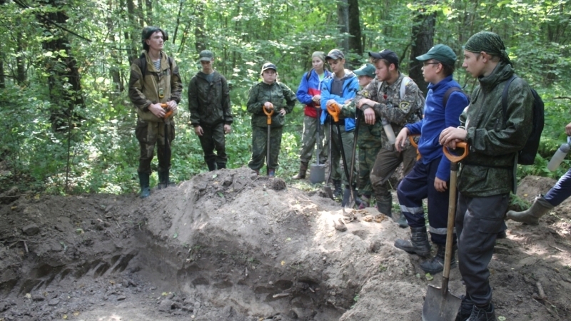 Шел в атаку с палкой и штыком: мордовские поисковики подняли останки 18 солдат