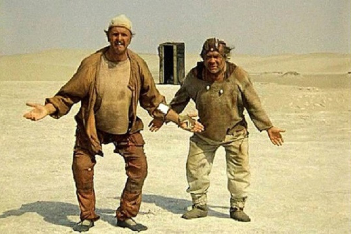 Какие сцены были вырезаны из фильма "Кин-дза-дза" при Михаиле Горбачеве