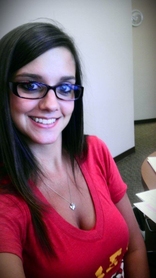 Фото привлекательных девушек Фото привлекательных девушек позитив