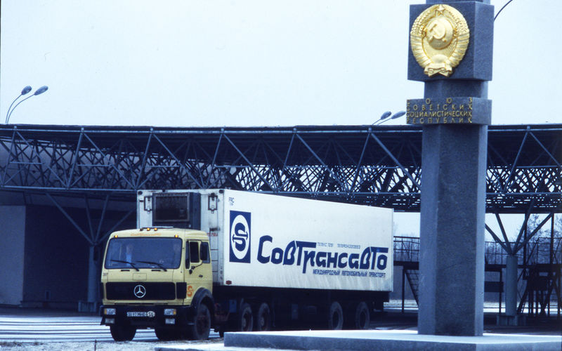15 иностранных грузовиков, которые помогали строить СССР авто и мото,грузовики,СССР