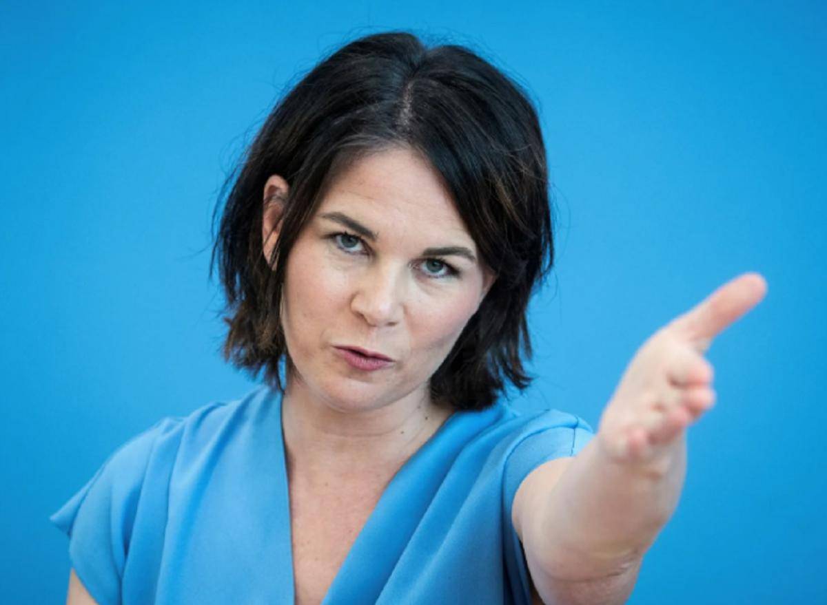 Поток в декабре – сертификат пока не виден. «Зелёные» хроники Поток в декабре – сертификат пока не виден. «Зелёные» хроники геополитика