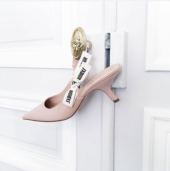 Топ 20 самых модных пар обуви весна-лето 2019