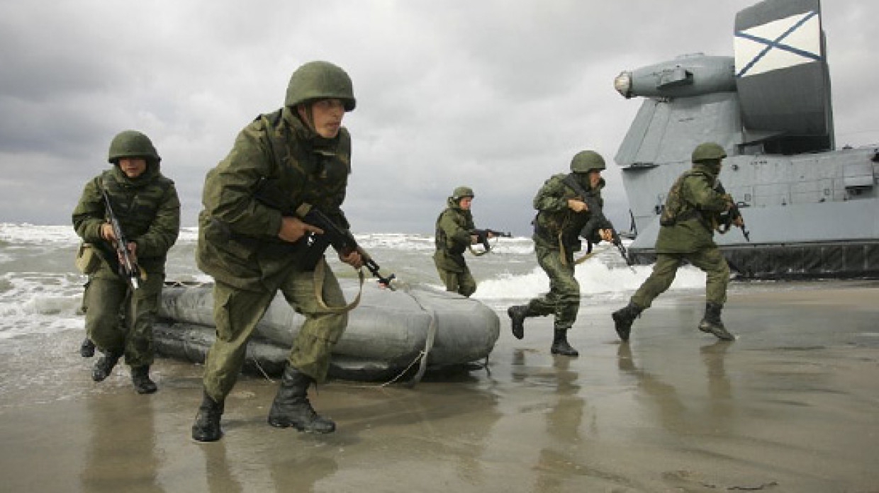 Более тысячи морских пехотинцев Черноморского флота приняли участие в учениях в Крыму
