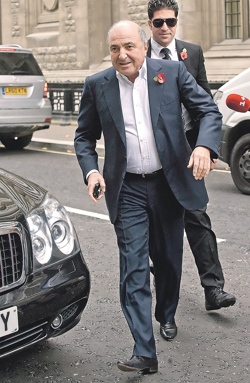 Борис Березовский спешил в Лондонский суд, надеясь получить 5,5 млрд долларов. Увы... Фото: GLOBAL LOOK PRESS