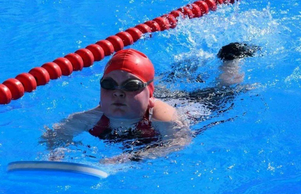 Ежедневный спорт и диеты, чтобы выжить: Джейк Велл с Мальты родился с редким диагнозом — суперожирение Джейка, когда, всего, ожирения, инсулин, развивается, работе, генов, мальчик, мутации, родители, случаев, инсулина, мозга, хочется, мальчика, чувство, ожирение, насыщения, приводит