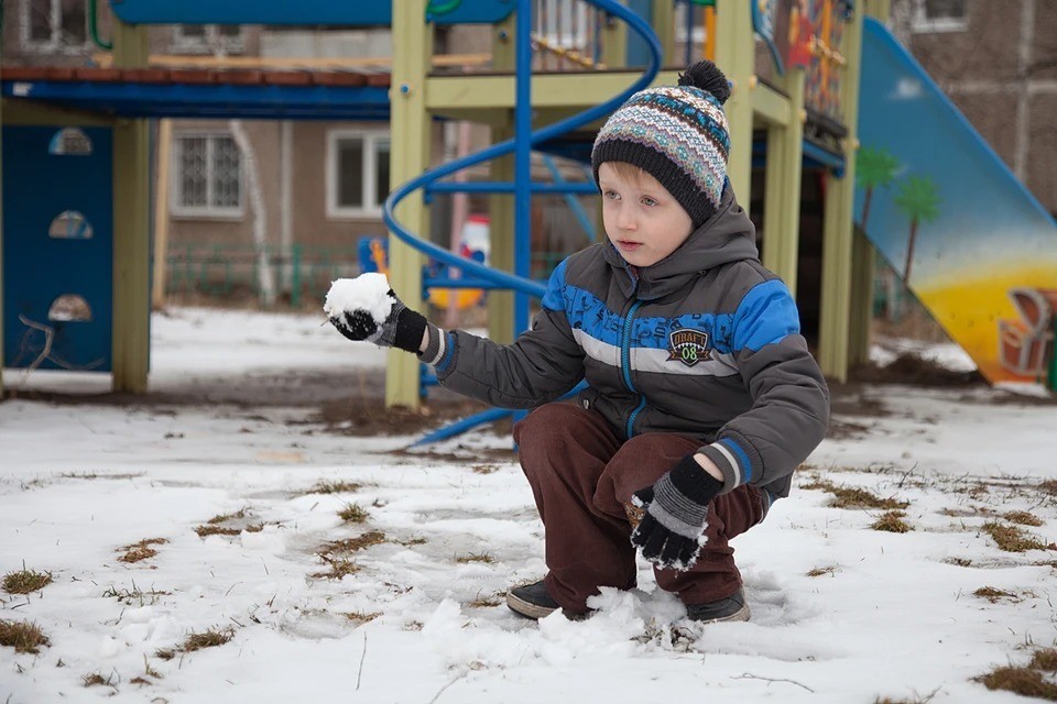 Вильфанд сообщил, что настоящий снег придет в Центральную Россию нескоро
