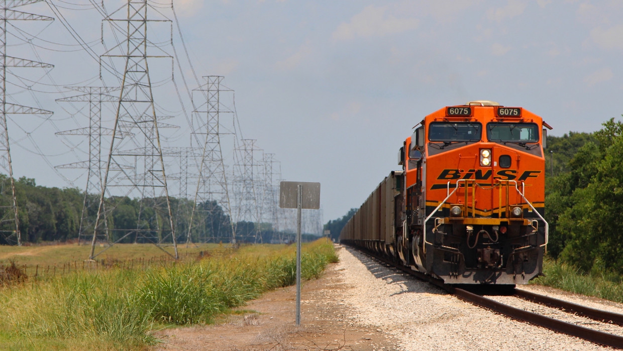 Движение поездов через реку Ареда полностью восстановили в Забайкалье