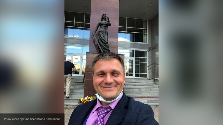 Адвокат Комсолев высказался о желании Фирсова петь песни Легкоступовой
