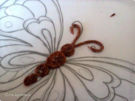 Бабочка в технике шпагатная филигрань Бабочка в технике шпагатная филигрань своими руками,шпагатная филигрань