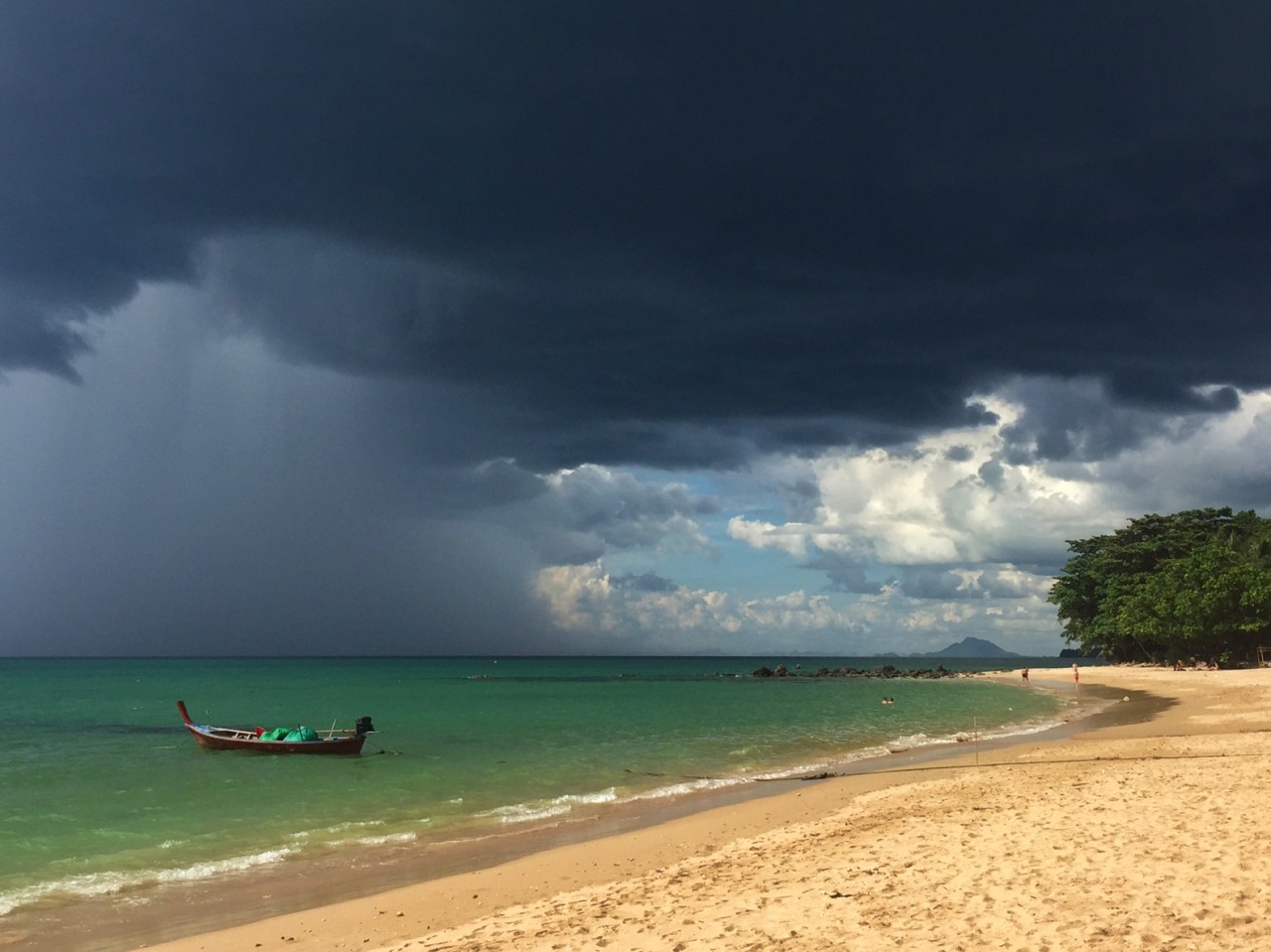 Storm Coming, Relax Bay Koh Lanta