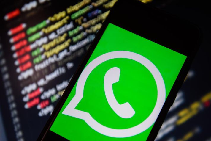 Чтение чужой переписки WhatsApp: хакер выложил новый способ Чтение чужой переписки WhatsApp: хакер выложил новый способ Культура