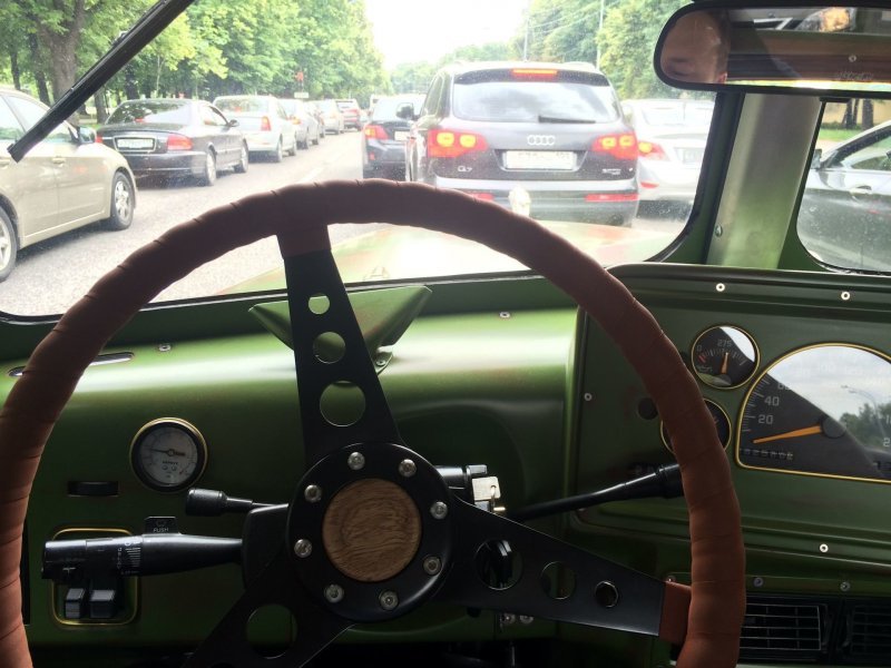 Перевоплощение старого МАЗа в хот-род на базе внедорожника Chevrolet Перевоплощение старого МАЗа в хот-род на базе внедорожника Chevrolet